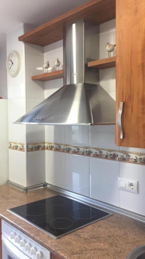 Casa De Claudia Comillas- Jardin Privado - A 10 Metros Del Capricho De Gaudi מראה חיצוני תמונה