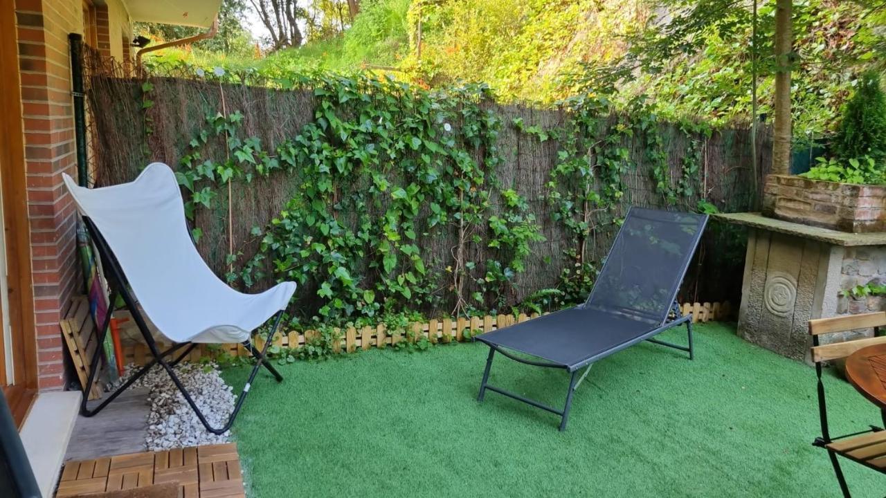Casa De Claudia Comillas- Jardin Privado - A 10 Metros Del Capricho De Gaudi מראה חיצוני תמונה