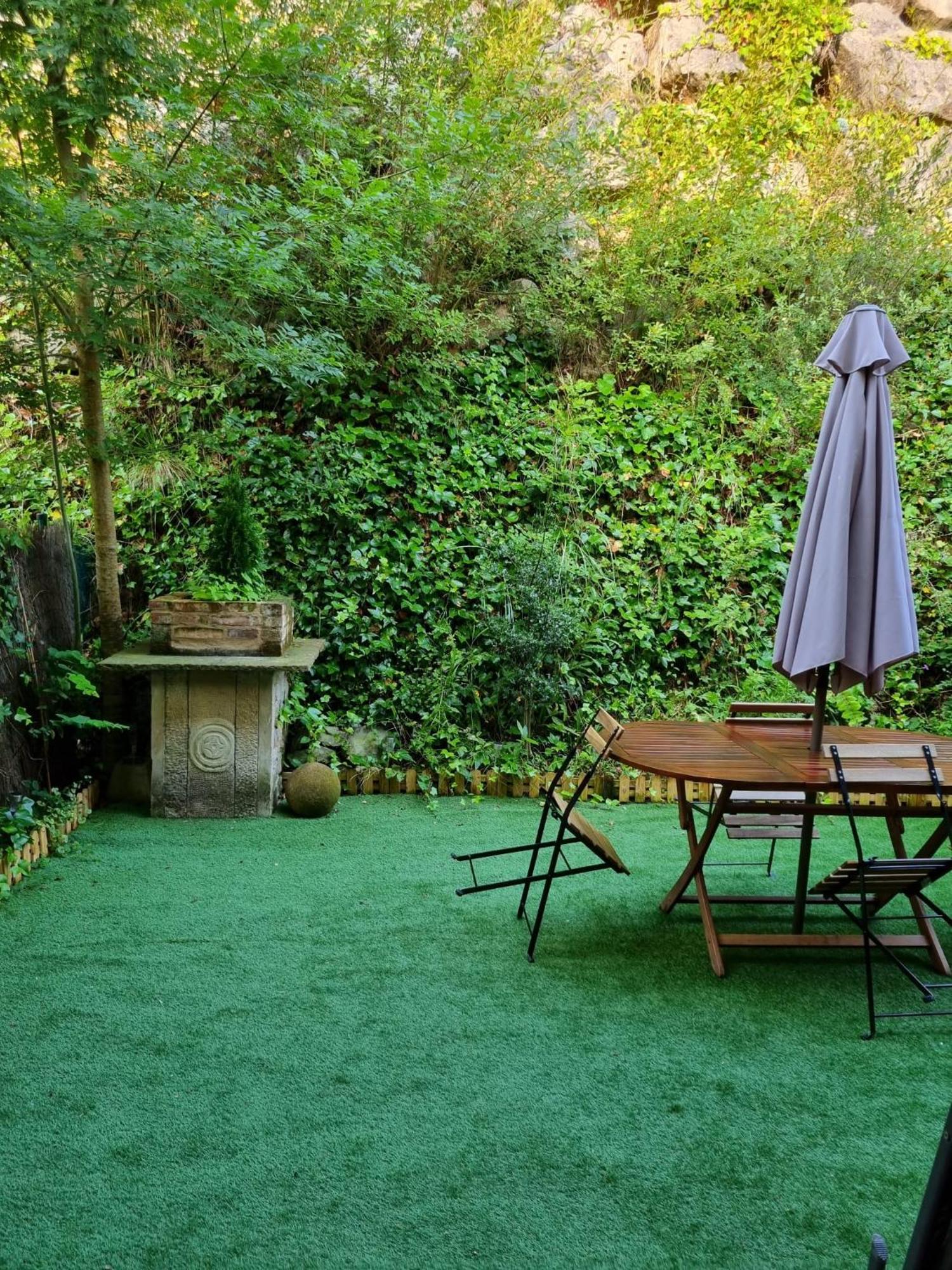 Casa De Claudia Comillas- Jardin Privado - A 10 Metros Del Capricho De Gaudi מראה חיצוני תמונה