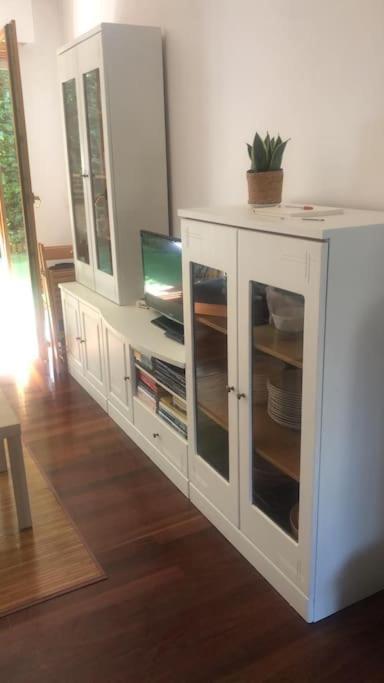 Casa De Claudia Comillas- Jardin Privado - A 10 Metros Del Capricho De Gaudi מראה חיצוני תמונה